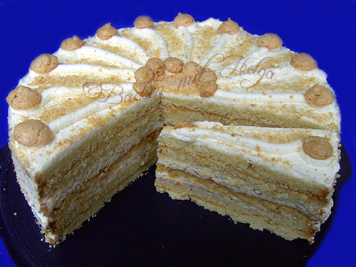 Amaretti-Marzipan-Torte